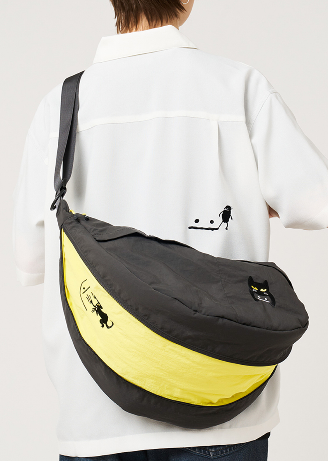 ネコカブリビューティフルシャドー｜ショルダーバッグ