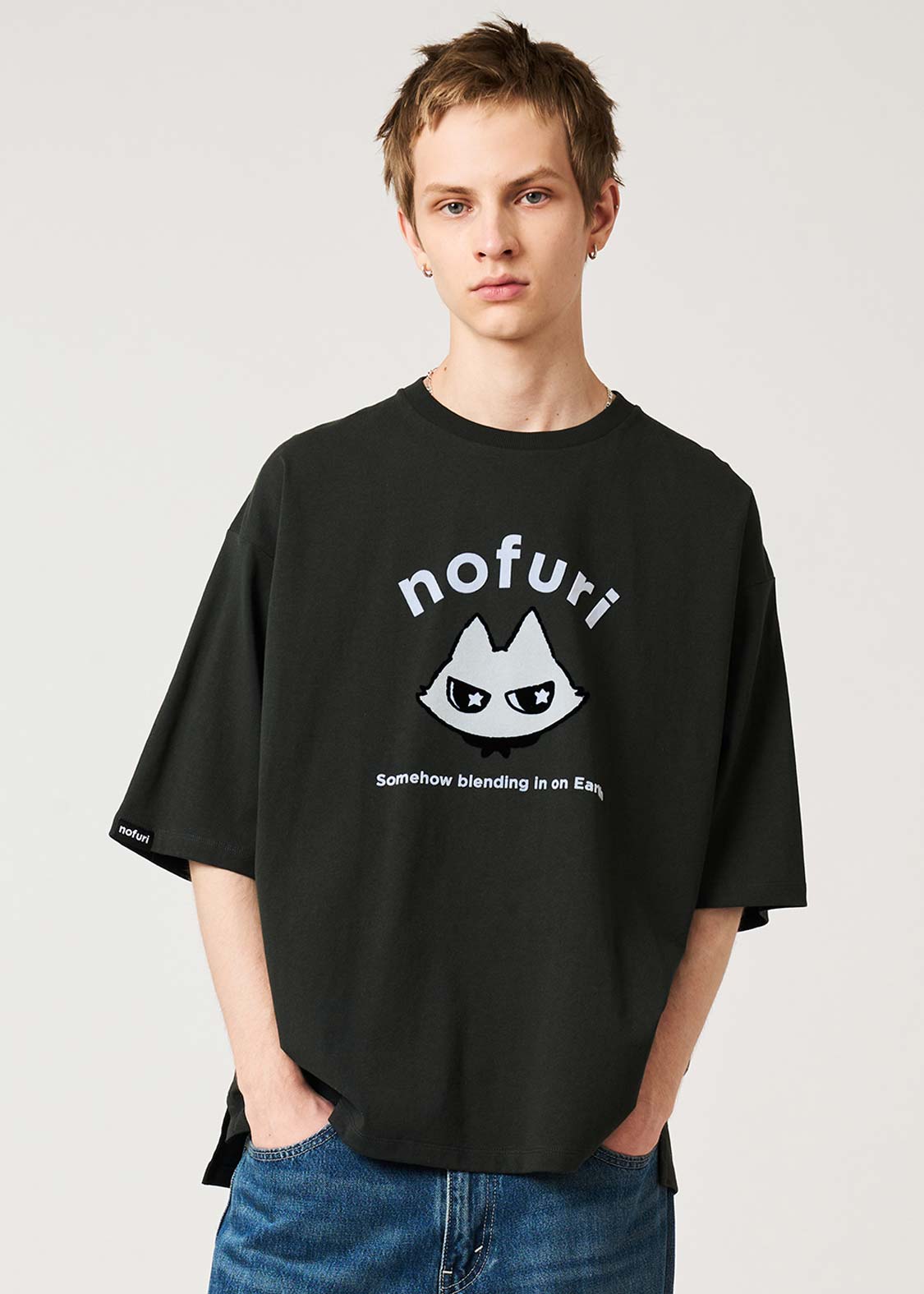 ノフリ Tシャツ