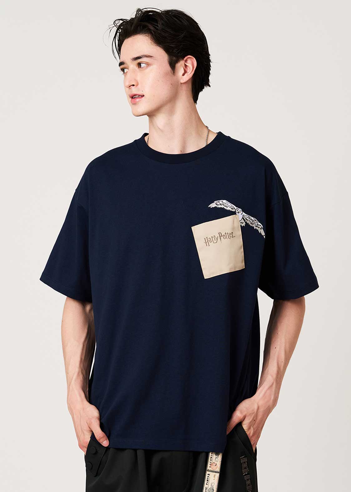 魔法使いの相棒｜ビッグシルエットTシャツ｜ユニセックス｜グラニフ