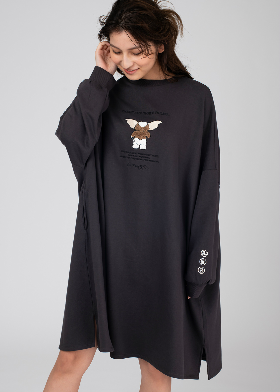 日本初の公式 シャツワンピースとスカート グレムリンコラボ Graniph ワンピース Baler Gov Ph