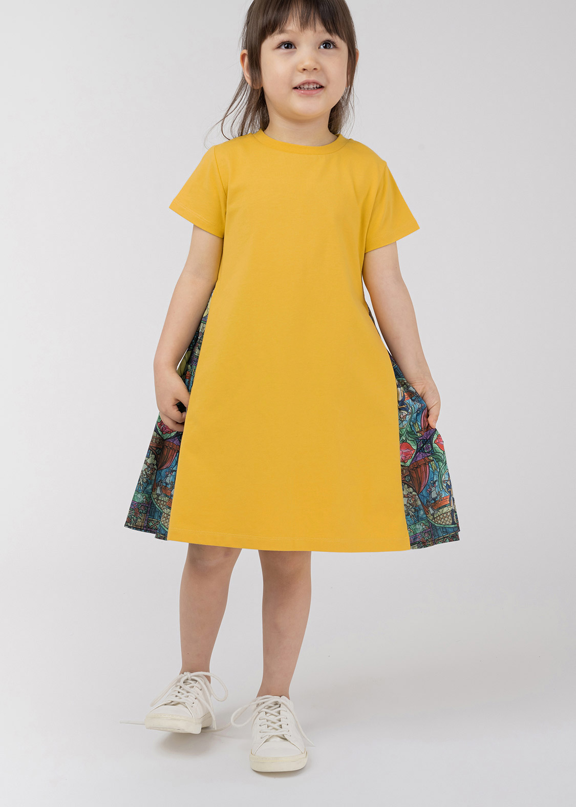 キッズ 美女と野獣 パターン ディズニープリンセス キッズワンピース グラニフ公式オンラインストア