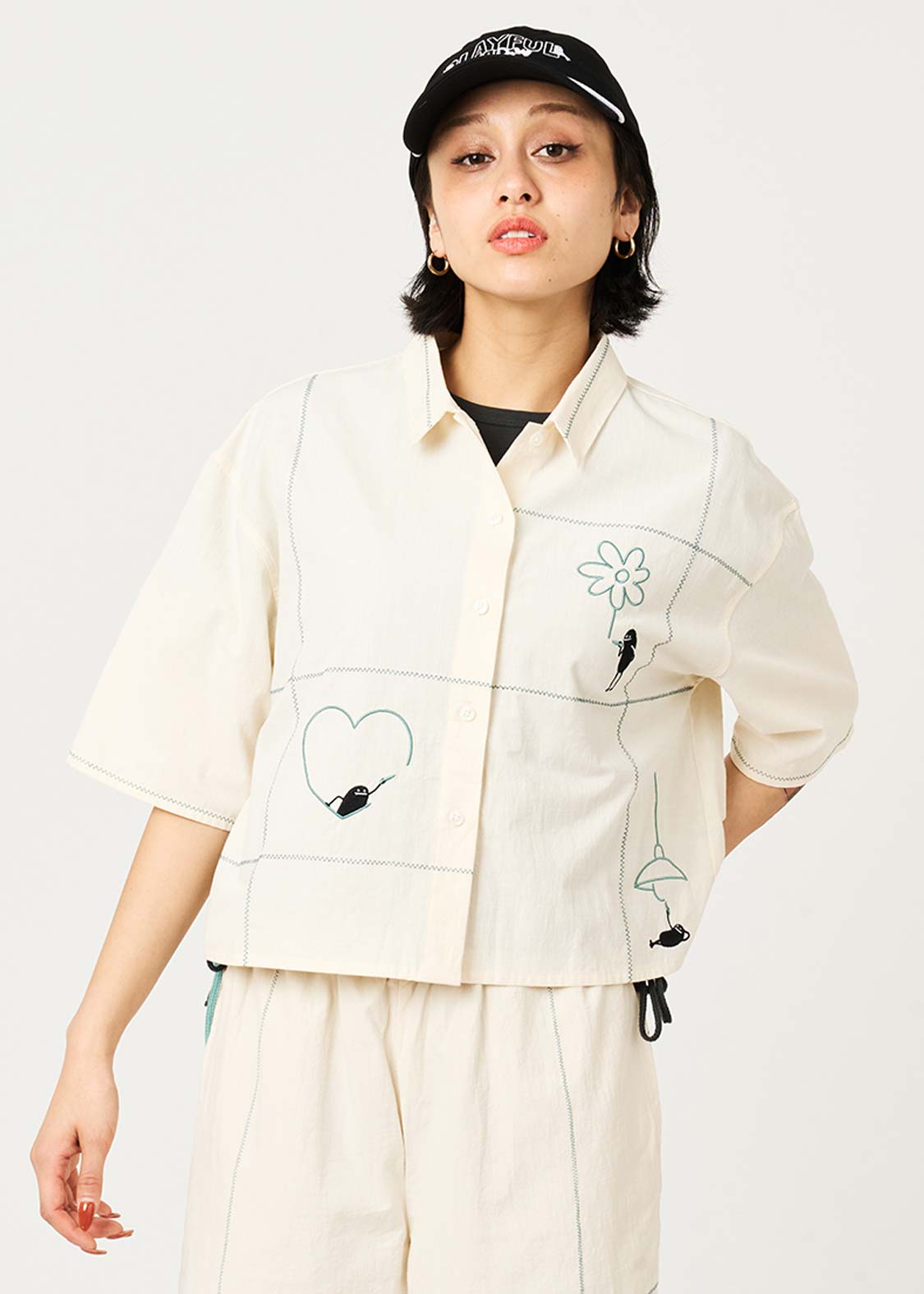 ビューティフルシャドー シャツ・ブラウス