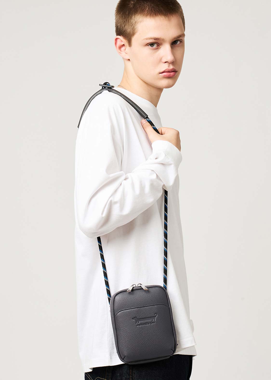 ナガスギルイヌ バッグ