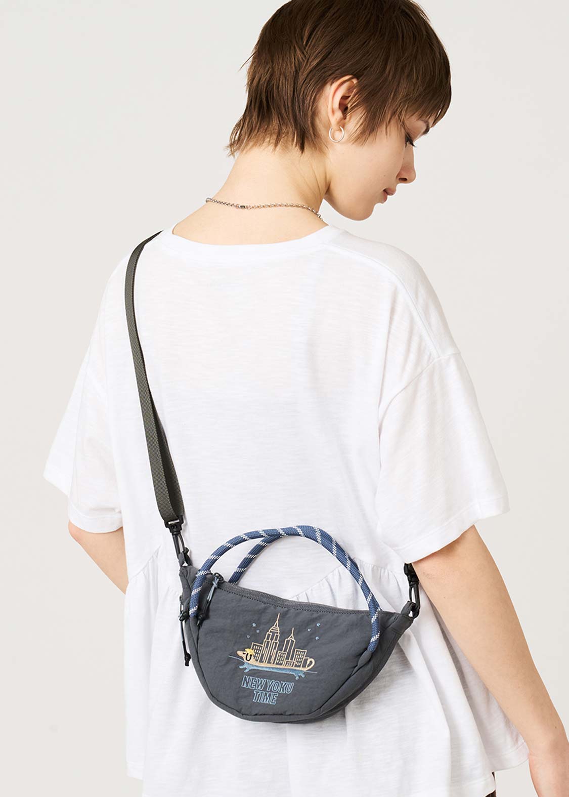 ナガスギルイヌ バッグ