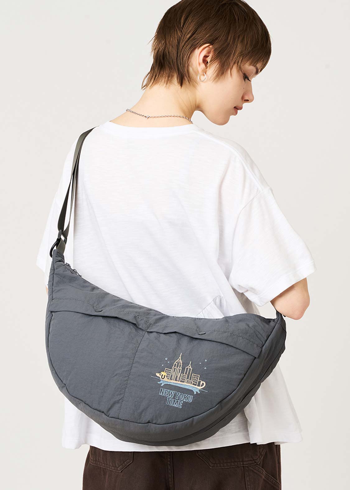 ナガスギルイヌ バッグ