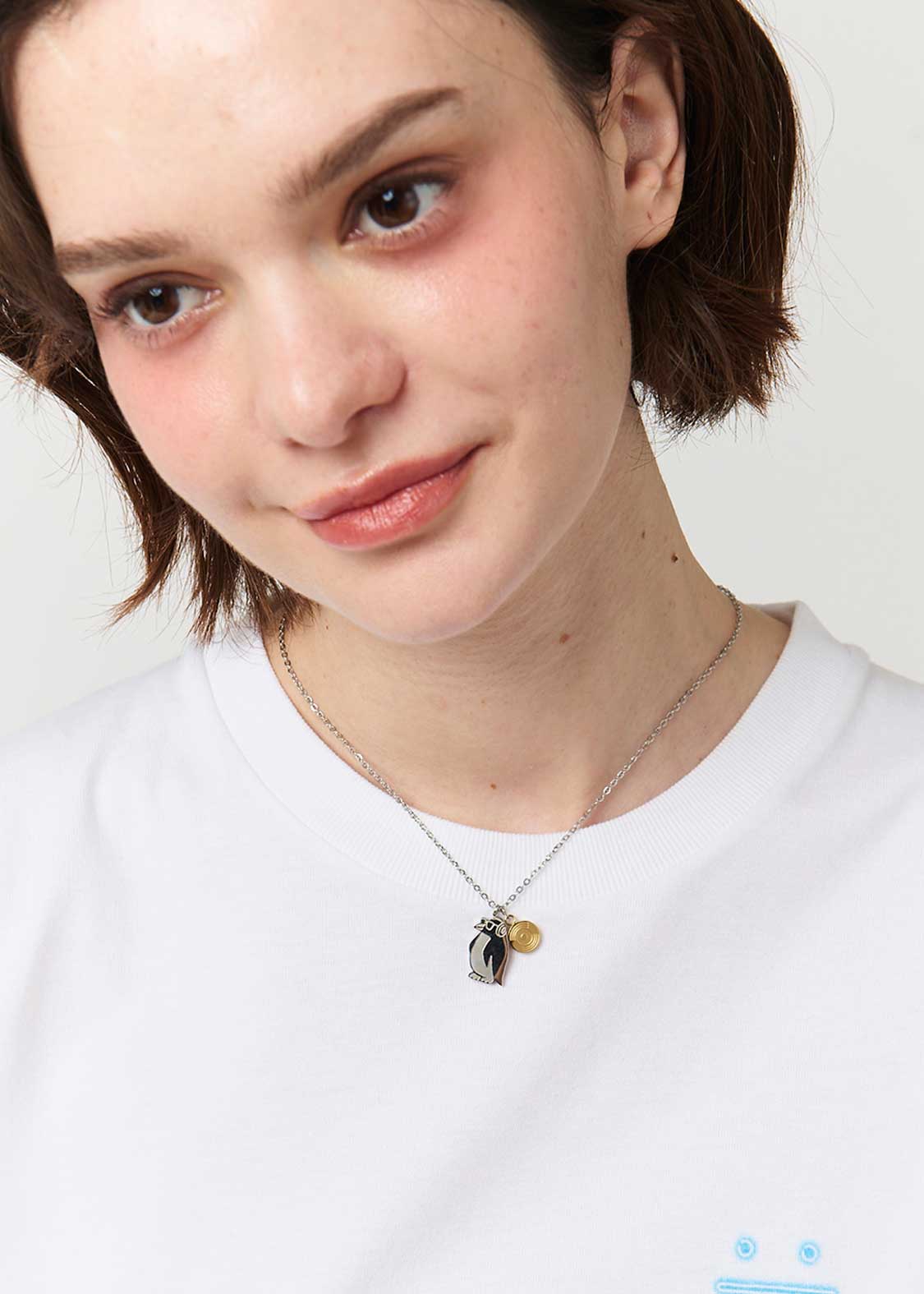 セール中!【美品】高品質 翡翠ネックレス 大人気 ユニセックス 64cm Amazon | VIVA-ILL シルバーネックレス メンズ レディース