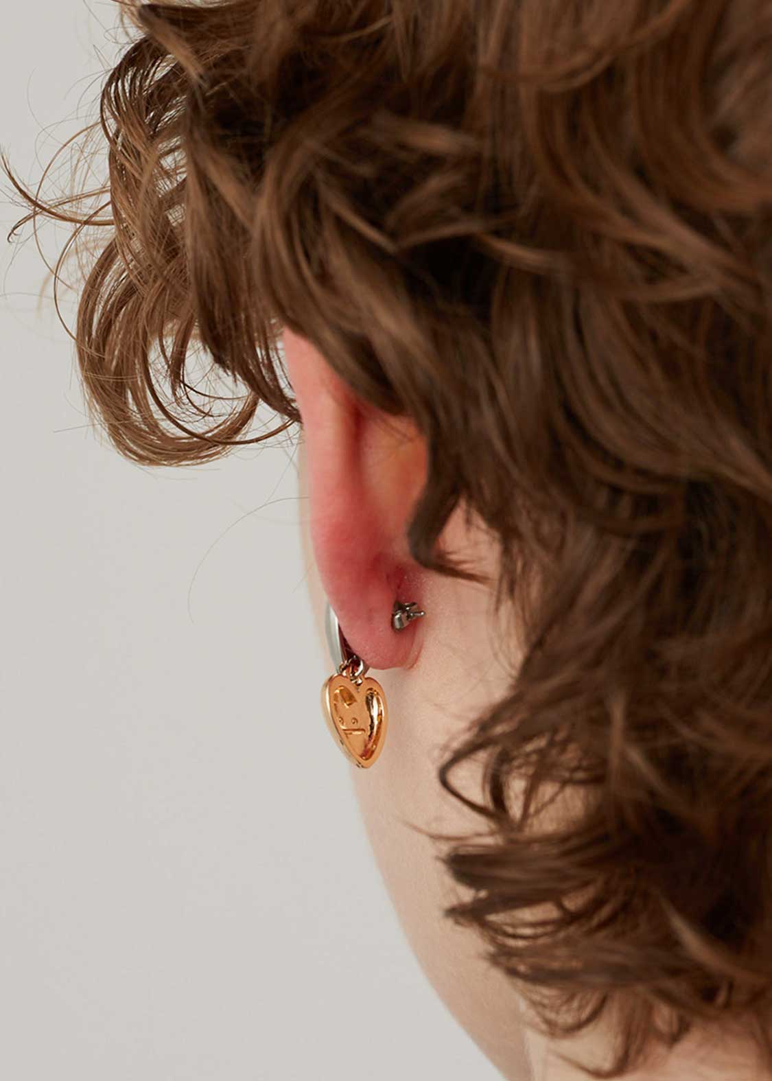 ビューティフルシャドーズーム｜二連モチーフピアス｜ユニセックス