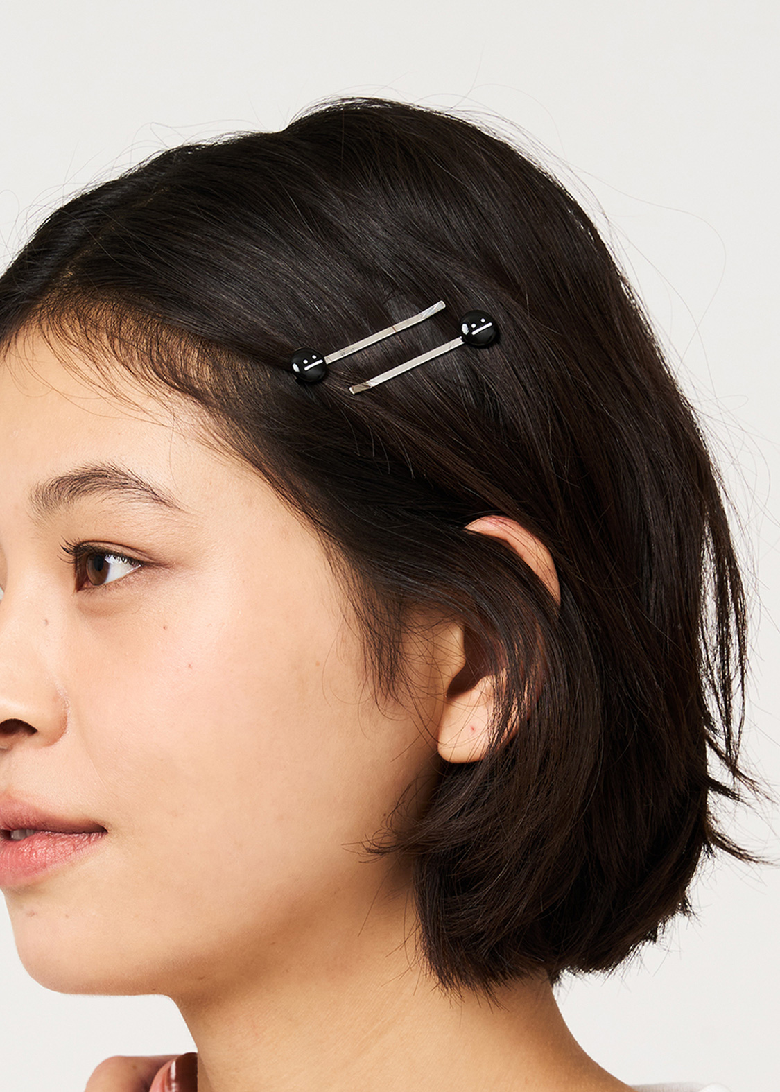 ビューティフルシャドー ヘアアクセサリー