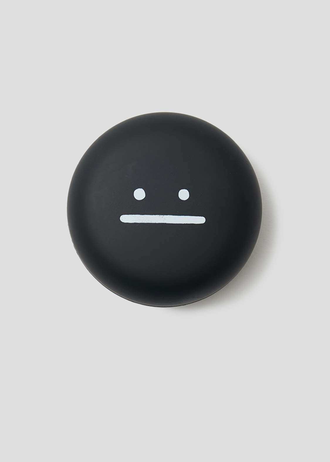 ビューティフルシャドーズーム｜ワイヤレスイヤホン